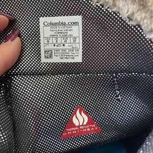 Columbia snow boots.